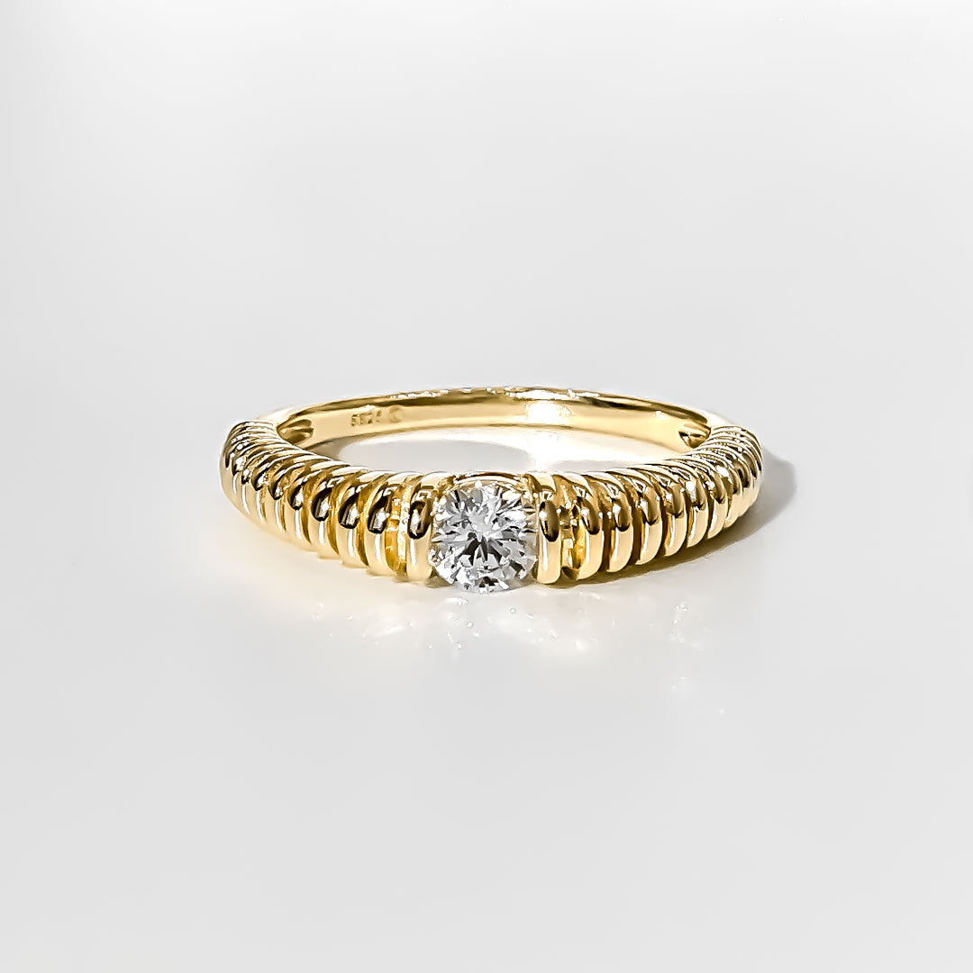 Evie Ring | Gold - Alexa Kelley